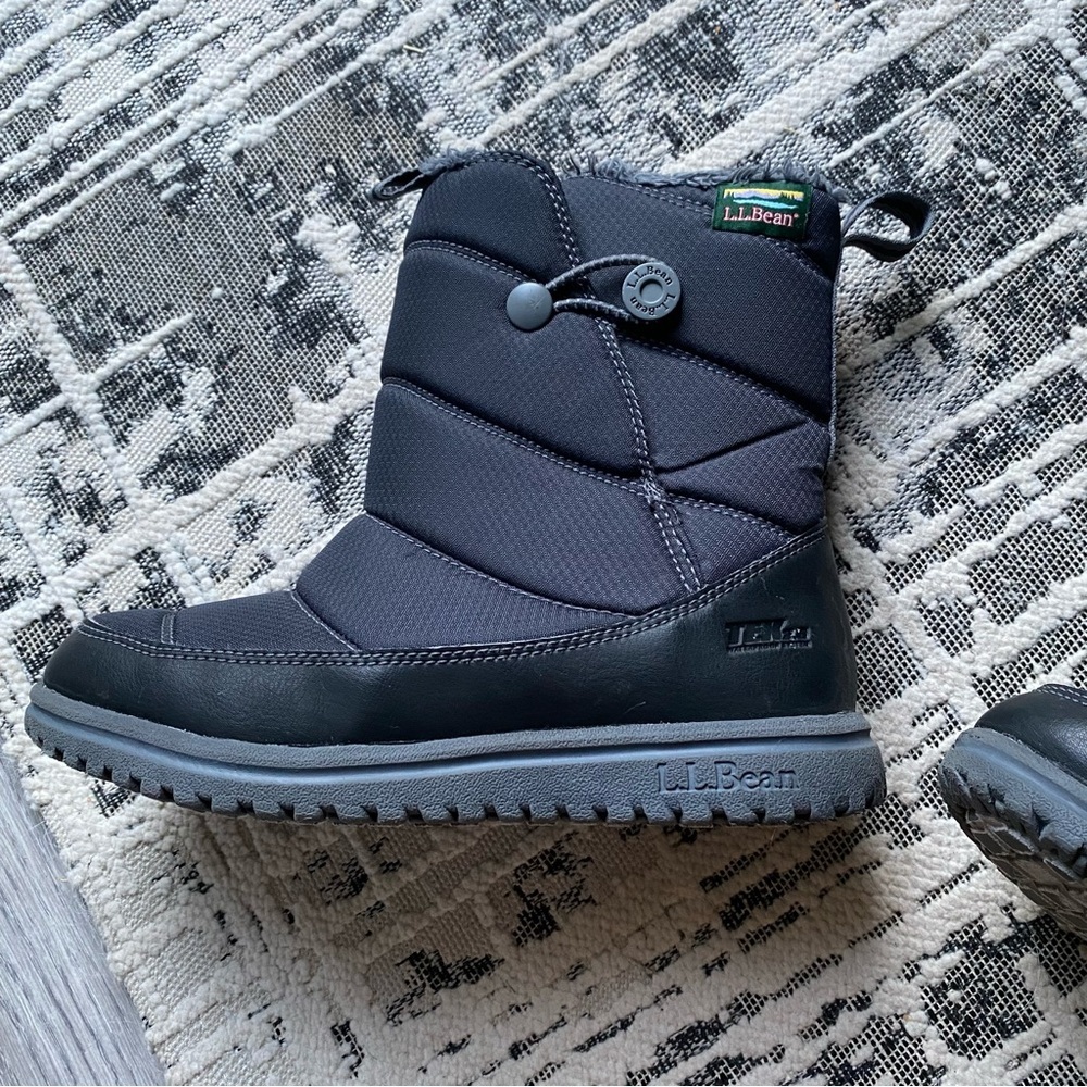 L.L. Bean Ultralight Kids Charcoal Snow Boots Size 2 - Picture 4 of 10